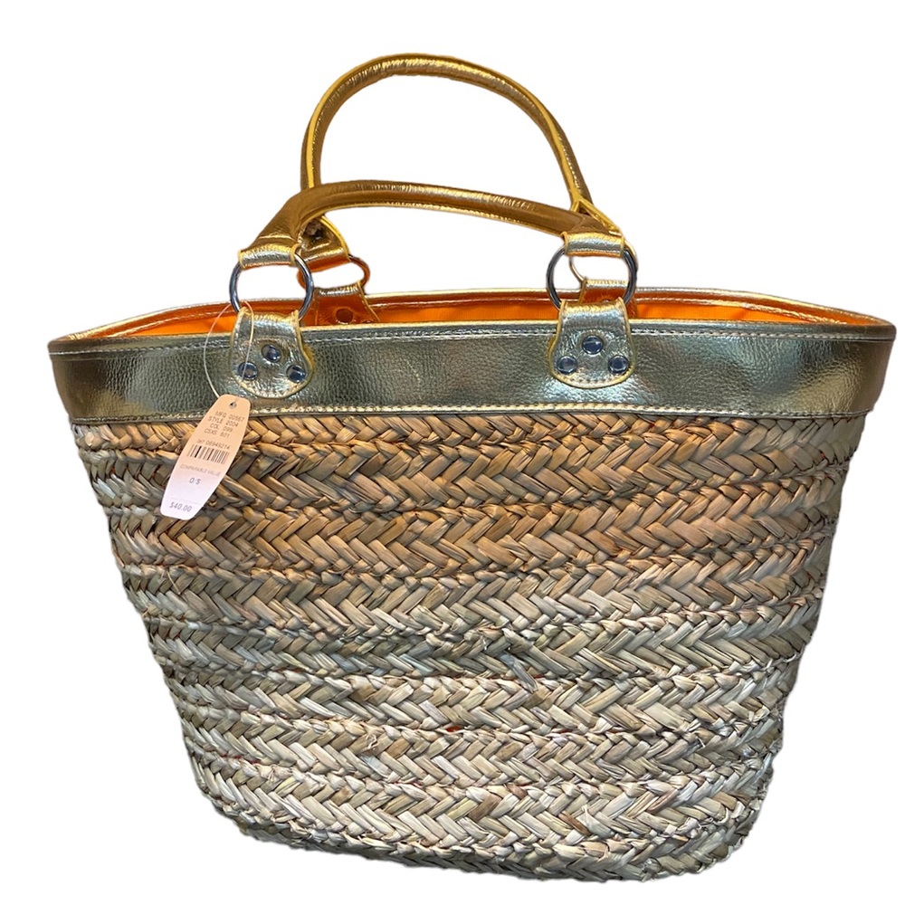 Victoria secret beach bag wicker straw new with tags pool bag